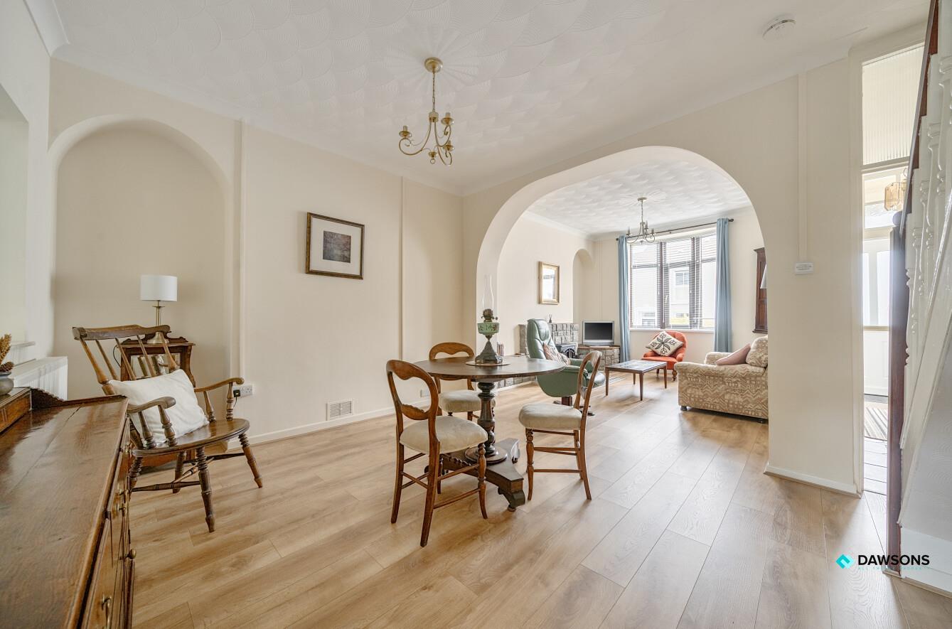 Woodville Road, Mumbles, Swansea, SA3 4AD